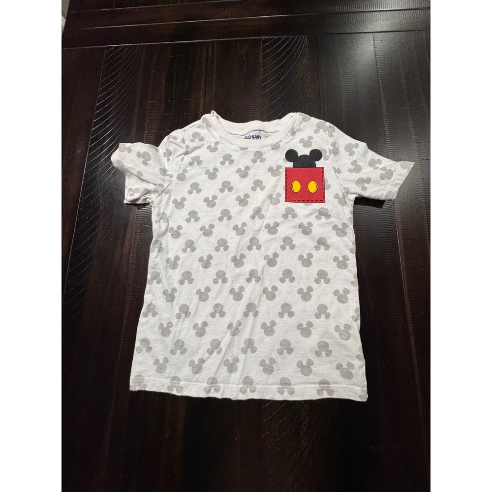 Old Navy Disney Mickey Mouse Pocket T-Shirt White Grey All Over Print Kids 5T